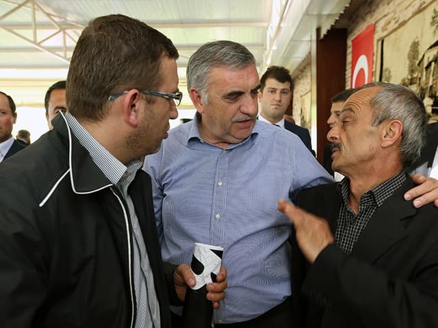 Toçoğlu Geyve'de muhtarlarla bir araya geldi!