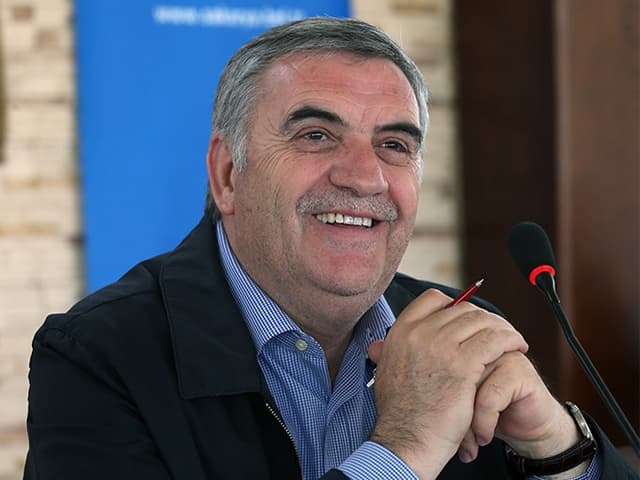 Toçoğlu Geyve'de muhtarlarla bir araya geldi!