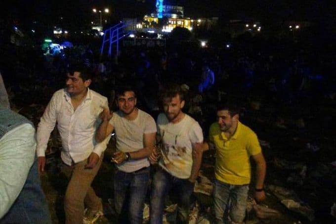 Mustafa Ceceli konserinde fırtına kabusu