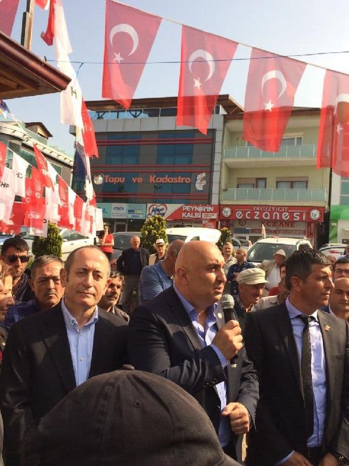 CHP'li Hamzaçebi, Karasu ve Kocaali'de partililerle buluştu
