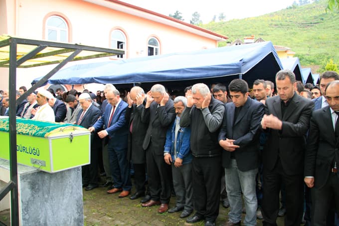 Ferizli'de trafik kazası: 1 ölü 1 yaralı