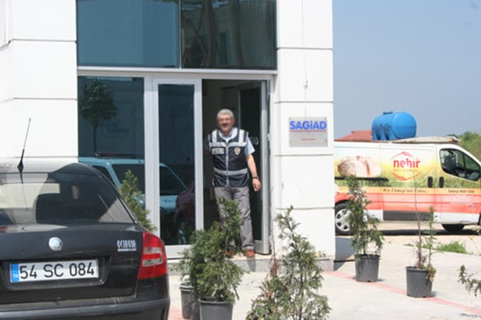 SAGİAD'a polis baskını yapıldı