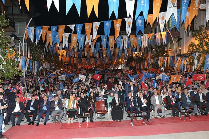 Toçoğlu: ' 7 Haziran'da yeni bir tarih yazacağız"