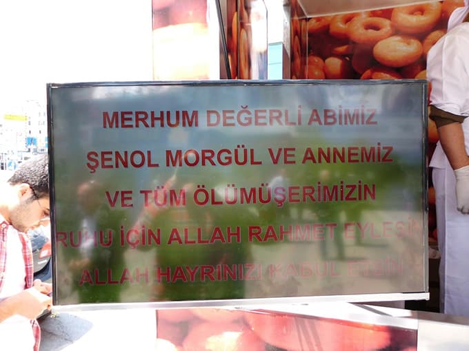 Şenol Morgül ruhuna lokma dağıtıldı