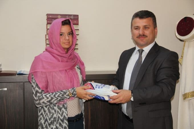 Almanyalı genç kız Sakarya'da Müslüman oldu