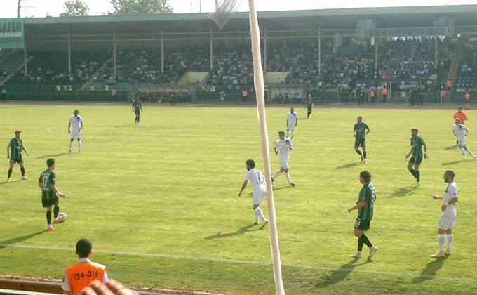 Sakaryaspor - BB Erzurumspor maç sona erdi
