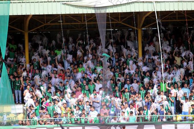Sakaryaspor - BB Erzurumspor maç sona erdi
