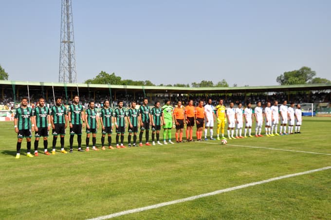 Sakaryaspor - BB Erzurumspor maç sona erdi
