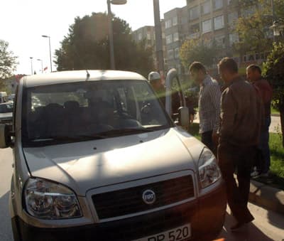 Kanlar İçinde Olan Yaralı Dakikalarca Ambulans Bekledi
