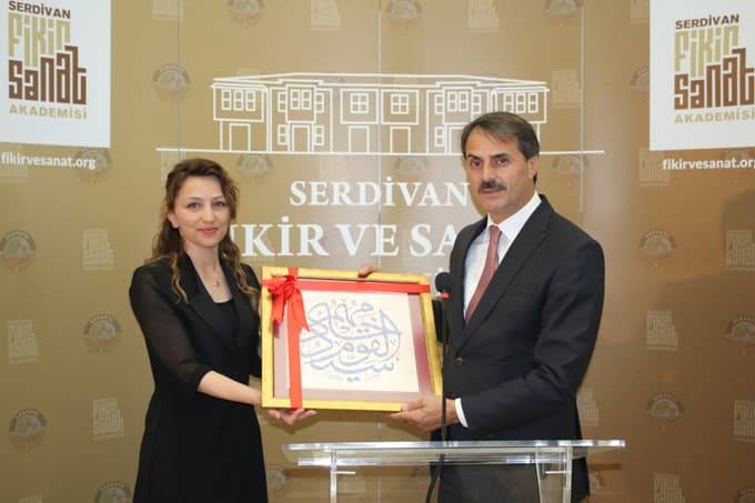 'Su Yüzü Yüzü Suyu' sergisi vatandaşın beğenisine sunuldu