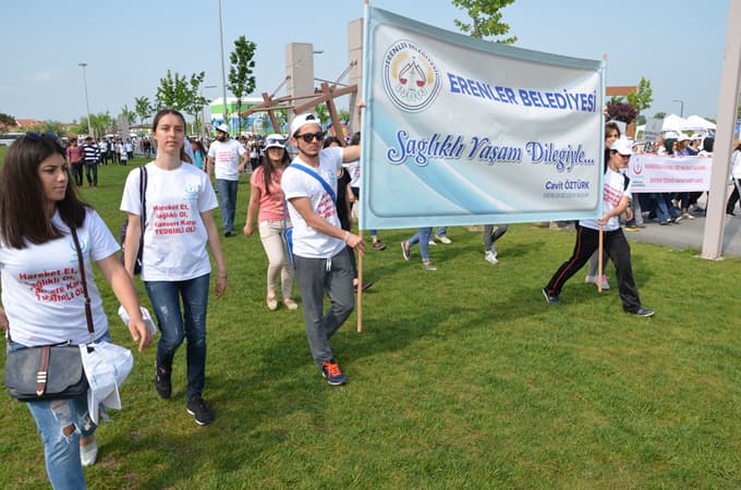 Erenler, kansere ve obeziteye dikkat çekti 