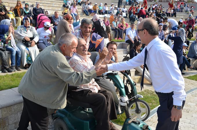 Erenler, kansere ve obeziteye dikkat çekti 