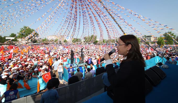 Başbakan Ahmet Davutoğlu Sakarya'da...