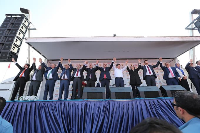 Başbakan Ahmet Davutoğlu Sakarya'da...