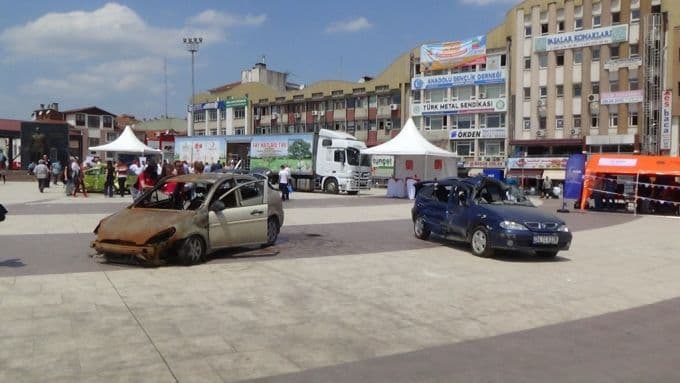 Sigortacılık Haftası Kent Meydanı'nda kutlandı