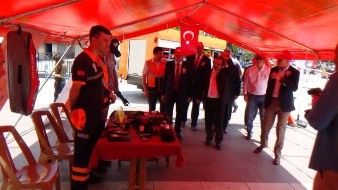 Sigortacılık Haftası Kent Meydanı'nda kutlandı