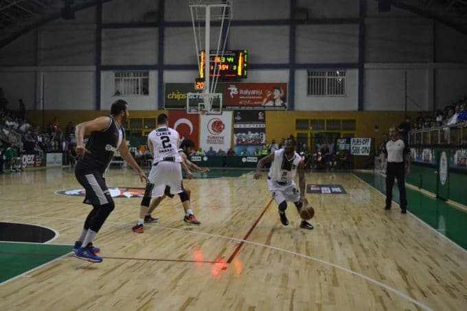 Büyükşehir Basket'ten kritik galibiyet