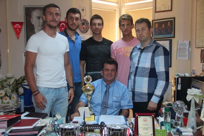 SAÜ Kürek Takımı şampiyon oldu