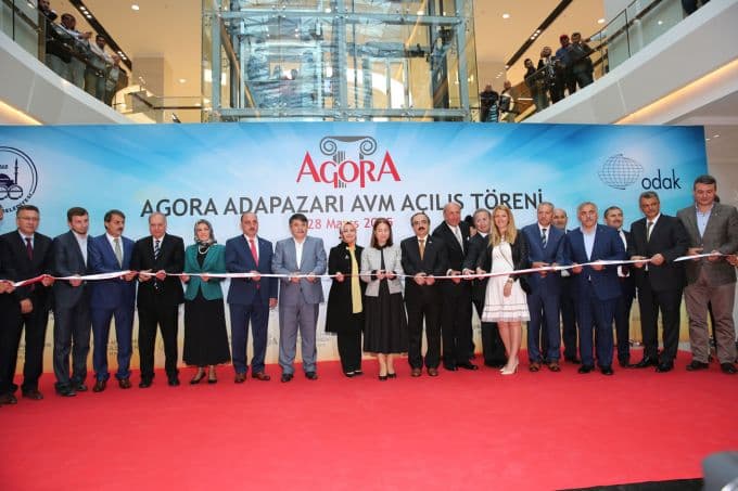 Agora AVM açıldı