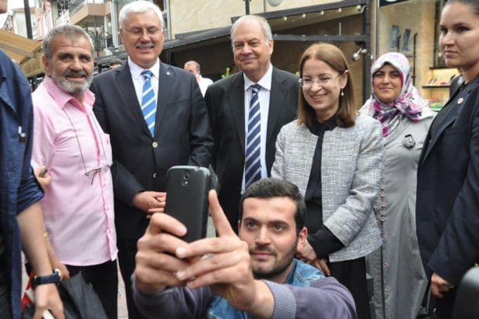 Bakan İslam, Çark Caddesi'ni gezdi