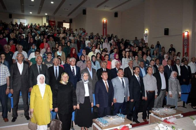 Arifiye HEM, yıl sonu sergisini açtı