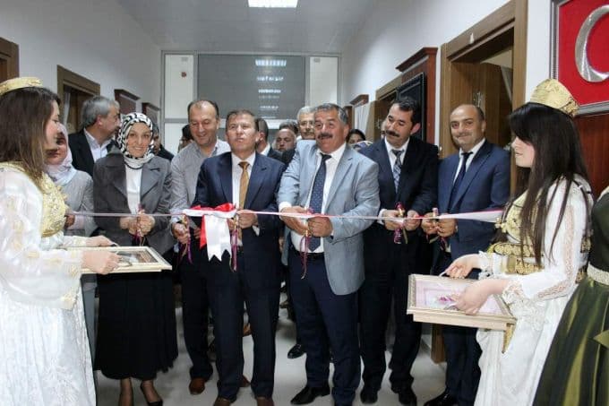 Arifiye HEM, yıl sonu sergisini açtı