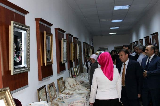 Arifiye HEM, yıl sonu sergisini açtı