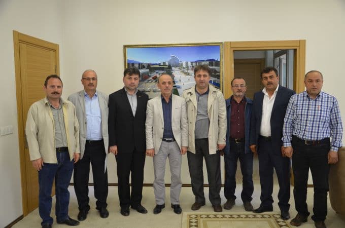 Erenler'de 78 işçi toplu sözleşme imzaladı