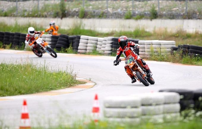 Türkiye Supermoto Şampiyonası, Akyazı'da başladı