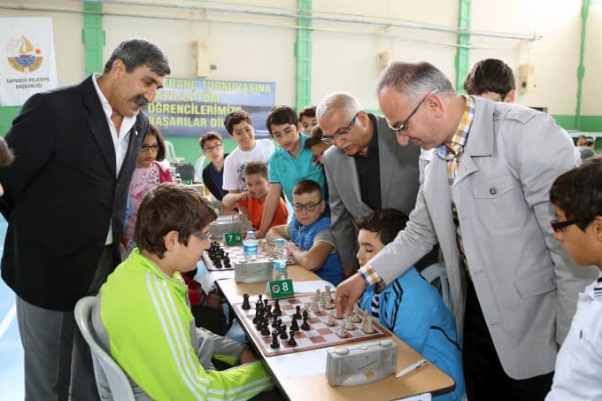 Sapanca'da satranç turnuvası başladı
