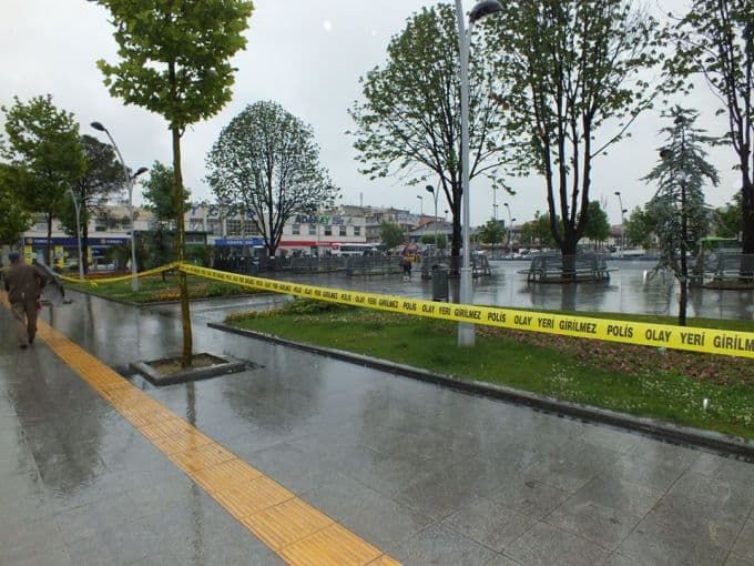 Gar Meydanı'nda şüpheli çanta alarmı
