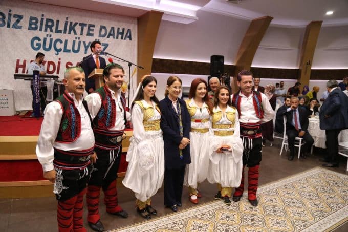Bakan İslam, 'Balkan göçmenleri' gecesine katıldı