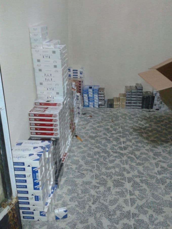 Büfelere kaçak sigara baskını