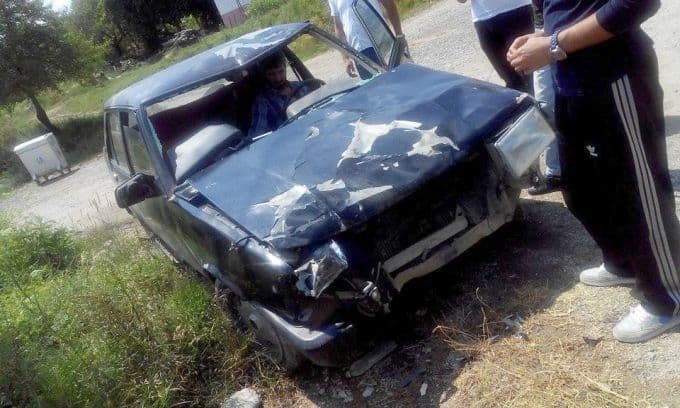 Yola aniden çıkan ineğe çarptı