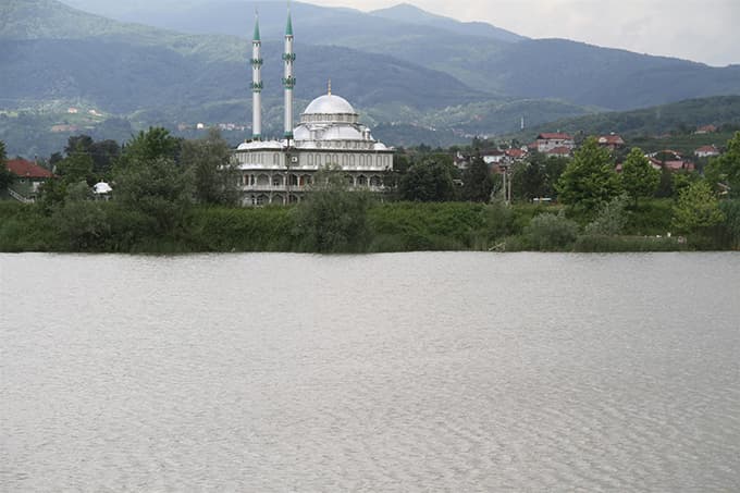 Kuzuluk Gölpark'ta çalışmalar devam ediyor