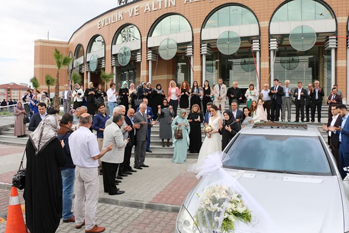 Kobaş'lara gelin geldi 