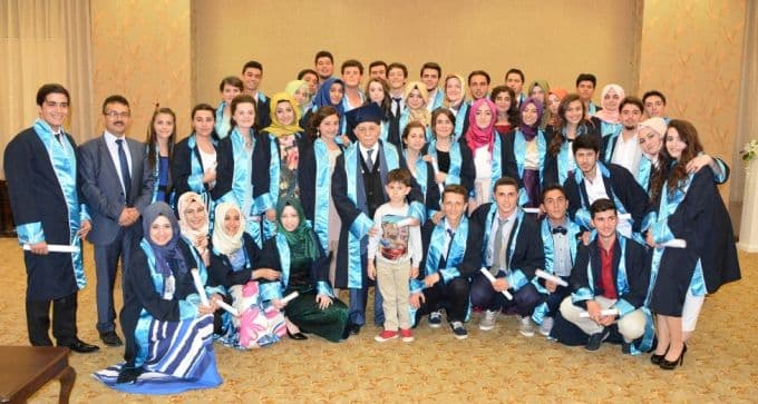 Akyazı Fen Lisesi, ilk mezunlarını verdi