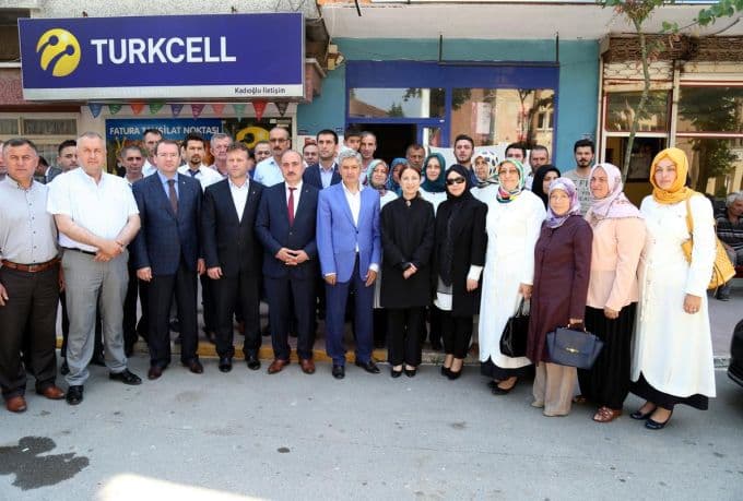 Bakan İslam, "Kendimizi eleştirmekten korkumuz yok"