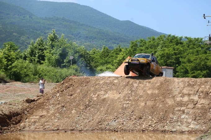 Off Road yarışları nefesleri kesti
