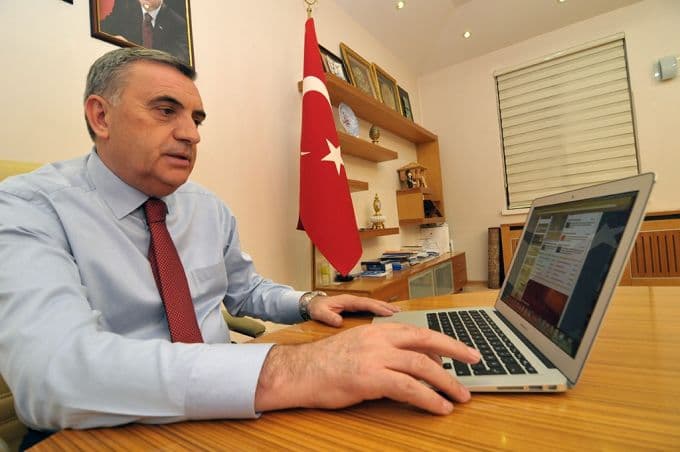 Vatandaşlar otobüslerin rengini seçti