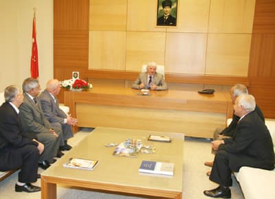 "Şehitlerimizin Yeri Gönlümüzde Bambaşka"
