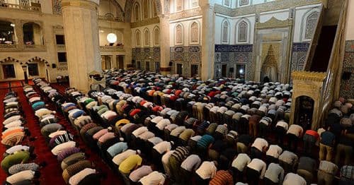 İlk teravih namazı bu akşam kılınacak