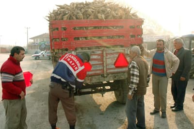 Jandarmadan Çiftçilere Uyarı