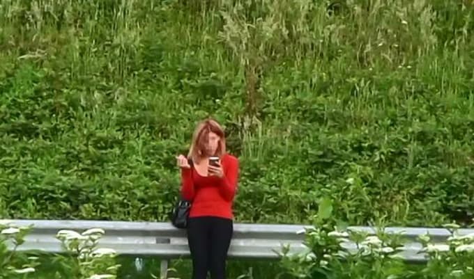 Otobanda bekleyen travestiye 100 lira para cezası 