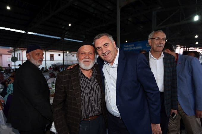 İftar sofraları, Taraklı'da kuruldu
