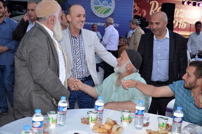 'Kardeşlik sofraları' Çaybaşı'nda kuruldu