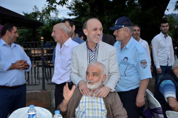 'Kardeşlik sofraları' Çaybaşı'nda kuruldu