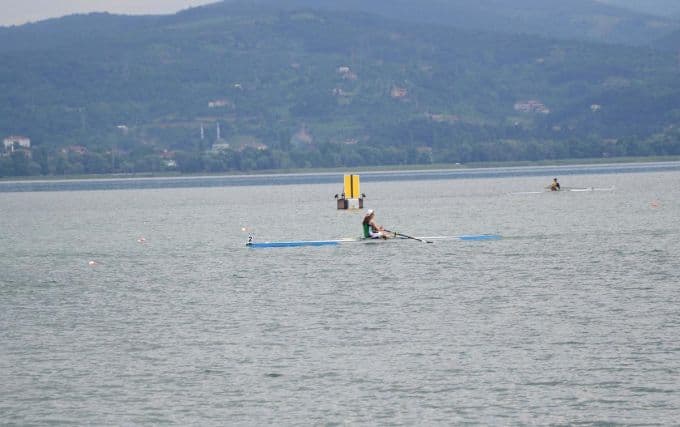 Türkiye Gençler Kürek Şampiyonası Sapanca'da başladı