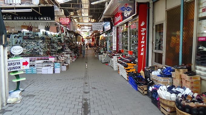 Uzun Çarşı'da Ramazan durgunluğu