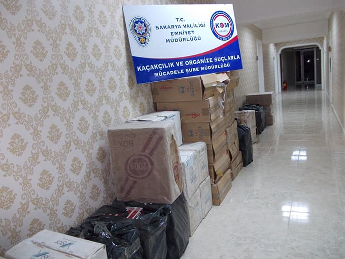 17 bin 960 gümrük kaçağı sigara ele geçirildi